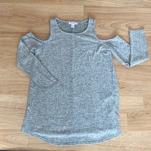 Maternity Cold Shoulder Tunic Sweater-Gray-L